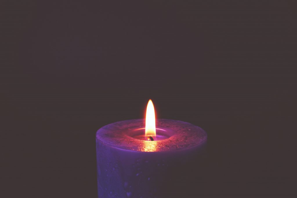 Ilustrasi Lilin Aroma Terapi lavender