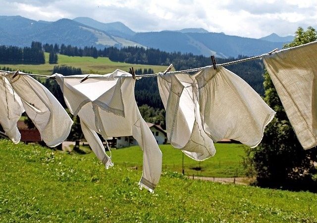 Cara membuka usaha laundry sangat mudah dan memiliki prospek besar.
